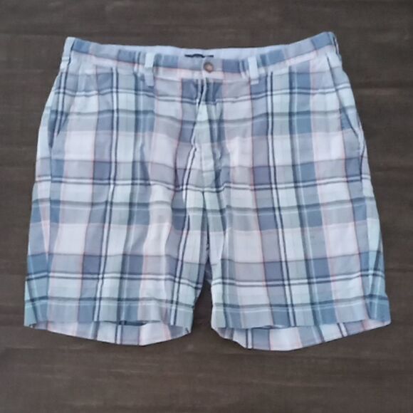Nautica shorts size 36   - Picture 1 of 4